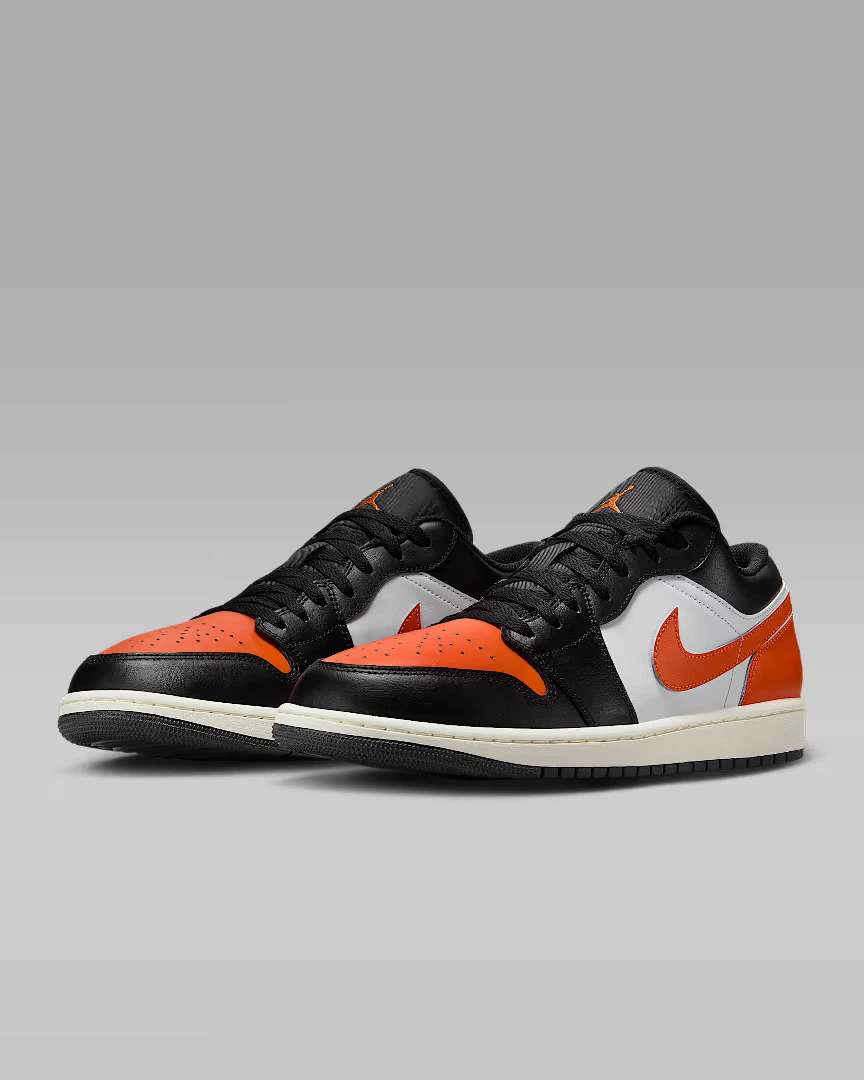 Air Jordan 1 Low - Image 6