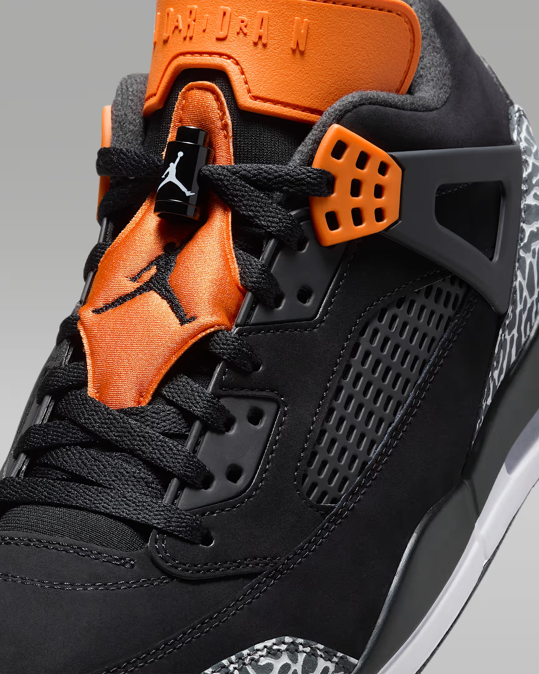 Jordan Spizike Low - Image 7