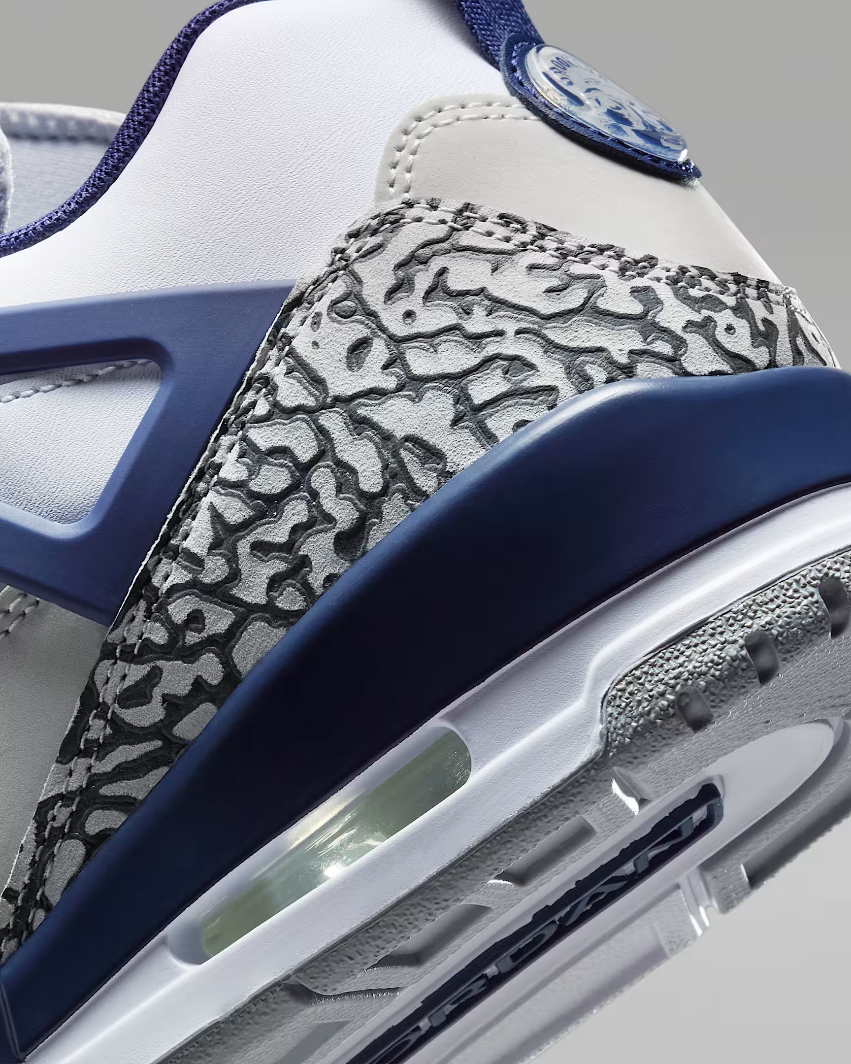 Jordan Spizike Low - Image 4