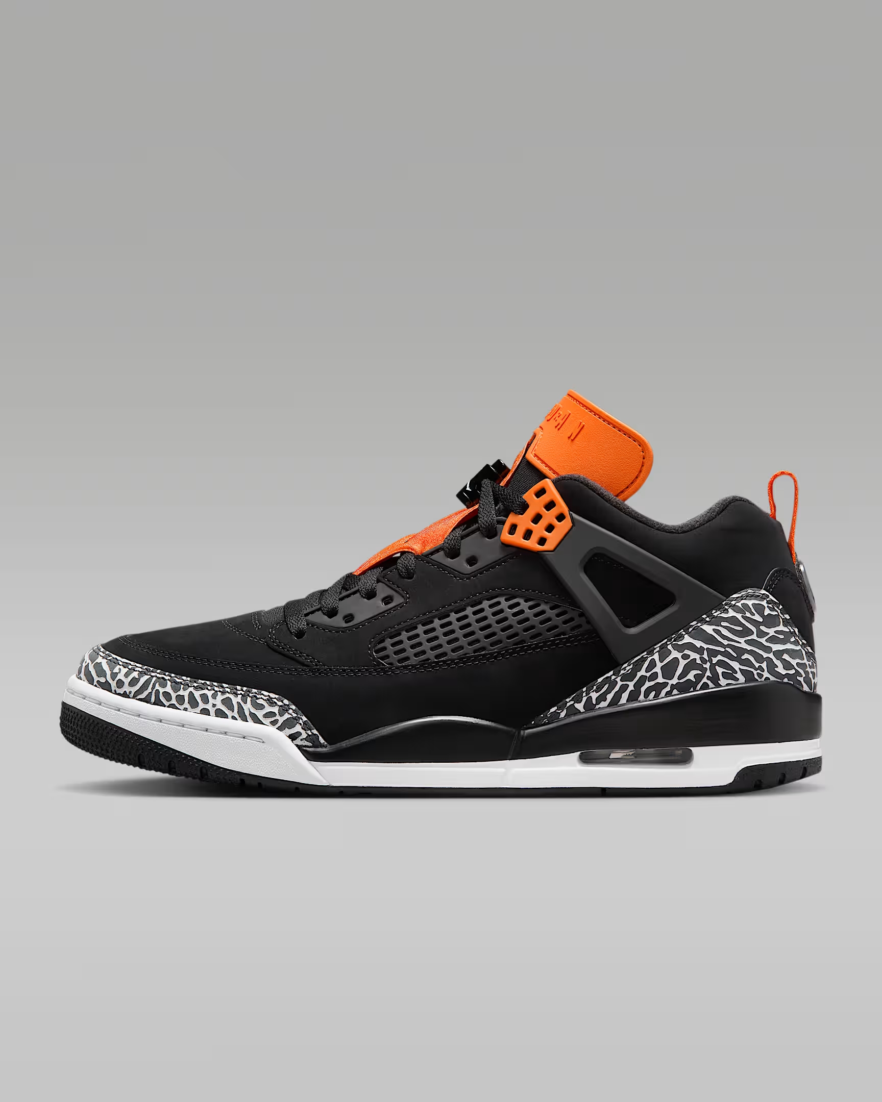 Jordan Spizike Low